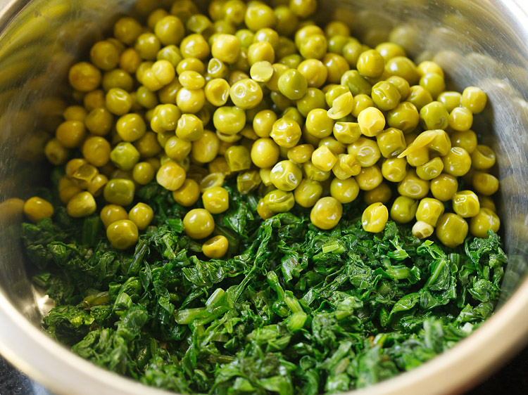 peas and spinach in a bowl