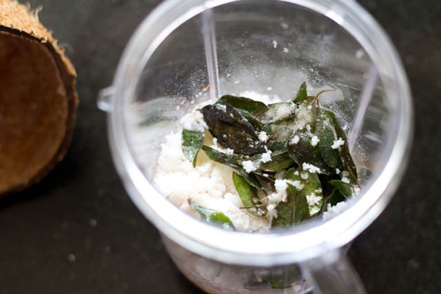 coconut chutney ingredients added in a blender