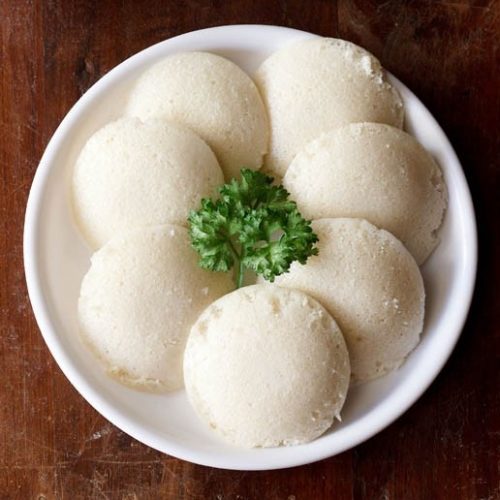 Andhra Style Idli with Rice Rava (Idli Rava or Cream of Rice)