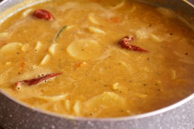 simmer the radish sambar