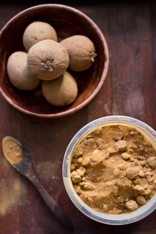 chickoo and coconut sugar for chickoo milkshake