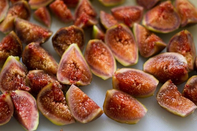 chopping fresh figs
