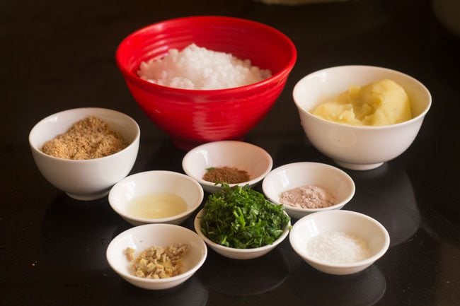 ingredients for making sabudana thalipeeth in bowls