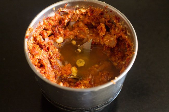 grinding ingredients for red chutney