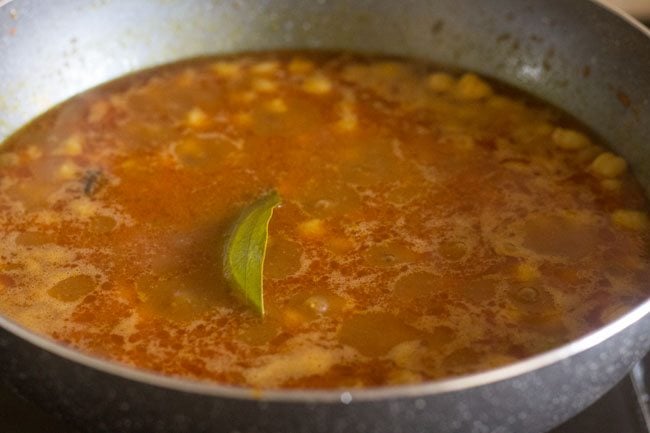 gravy being simmered