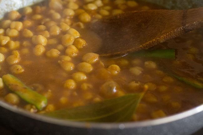 gravy being simmered further