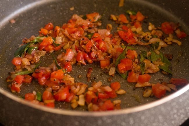 sauteing tomatoes for masala rice