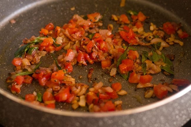 sautéing tomatoes till mushy 