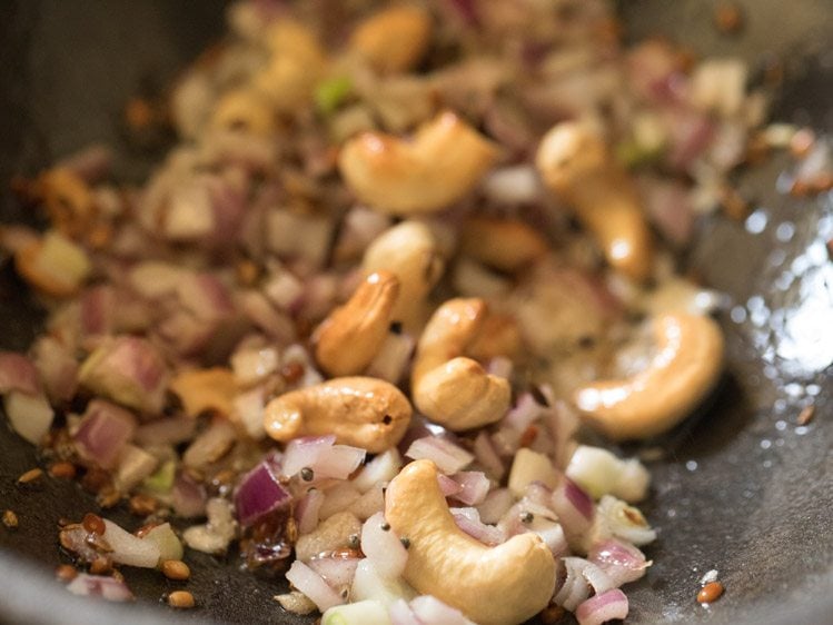 mix onions with urad dal and cashews