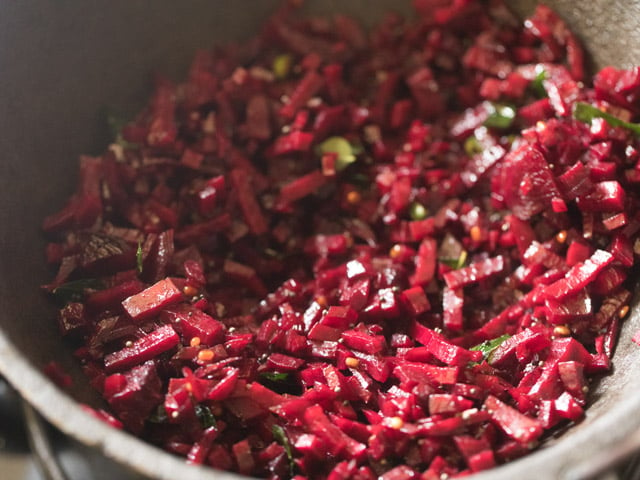 beetroot mixed well with the spices. 