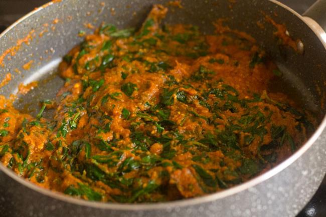 sauté methi leaves with the spices-paste mixture in pan