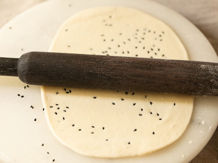 rolling naan