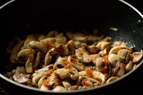 stir mushrooms and mix