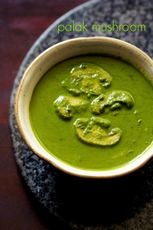 palak mushroom served in a bowl