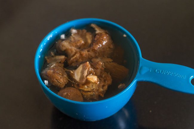 soaked tamarind in water