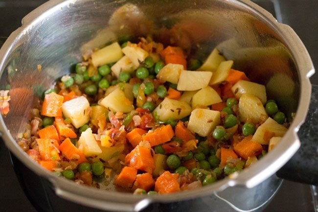 vegetable dalia recipe