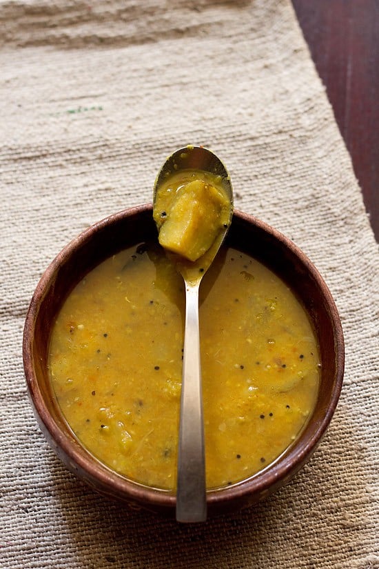 serve brinjal sambar in a bowl