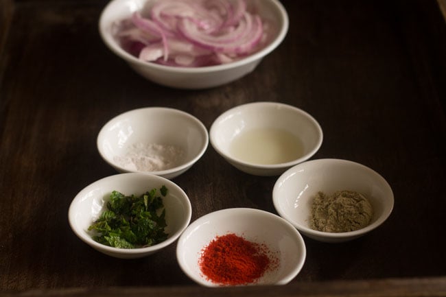 ingredients measured and kept ready for onion salad. 