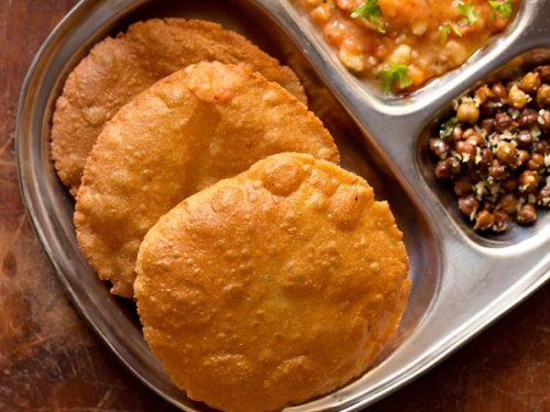 singhare ki puri recipe, singhare ki poori recipe