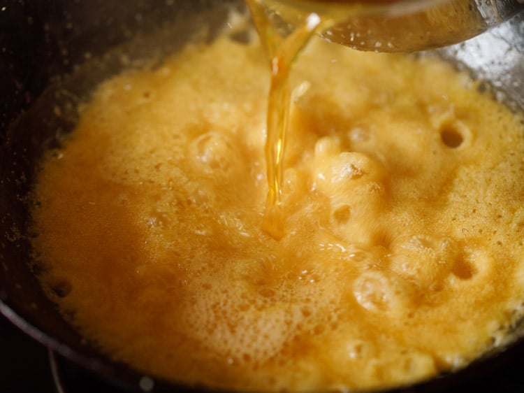 mix the kesari mixture.