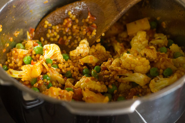 sauteing veggie and moong dal