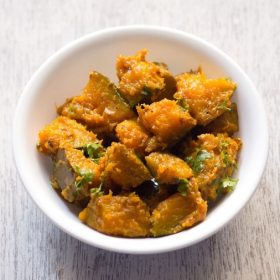 khatta meetha kaddu recipe, sweet sour pumpkin recipe