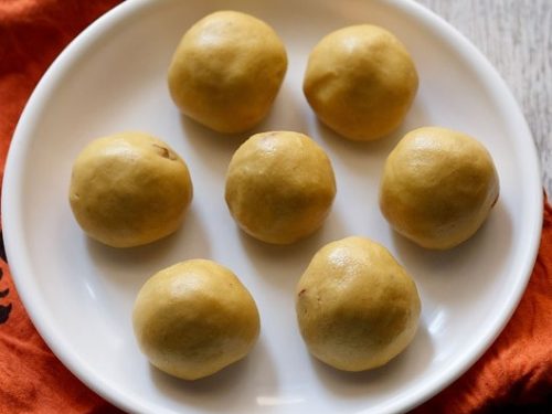 maladu recipe, maa ladoo recipe