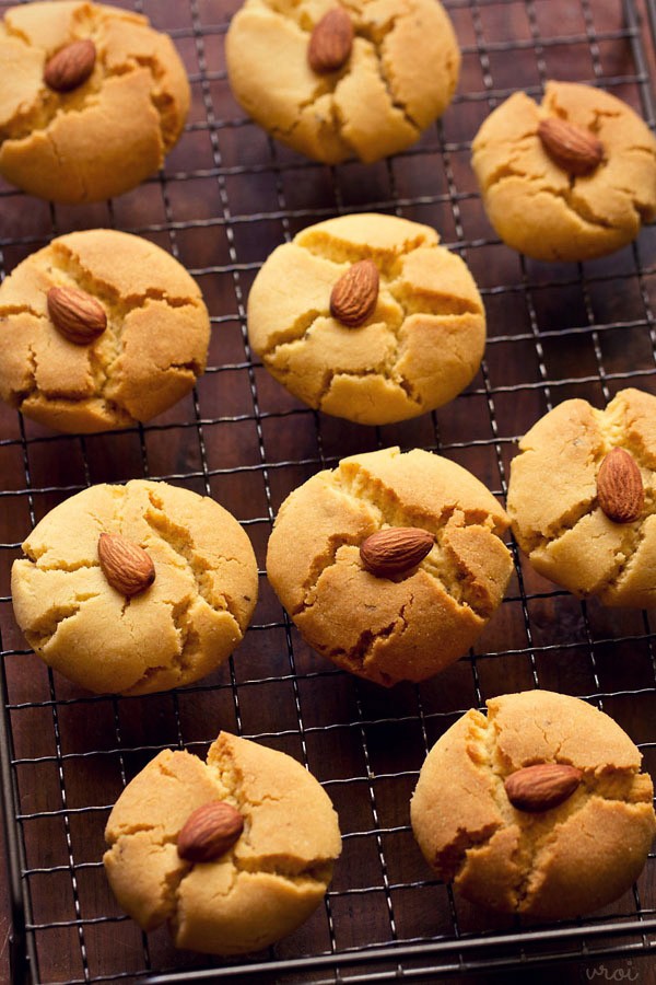 Nankhatai Recipe, How to Make Nankhatai (2 Ways)