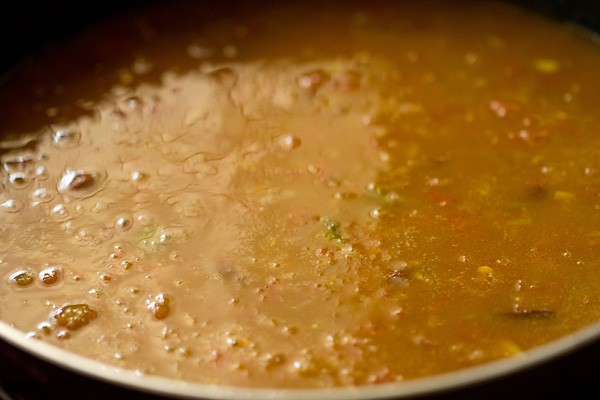 rajma curry after mixing and stirring