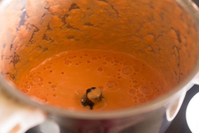 tomato cashew paste in the jar