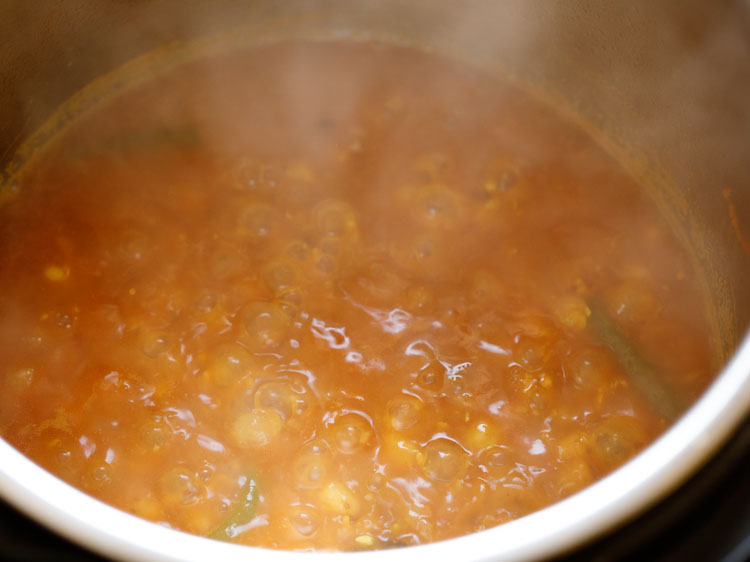 Cooking Chana Masala Gravy in Instant Pot