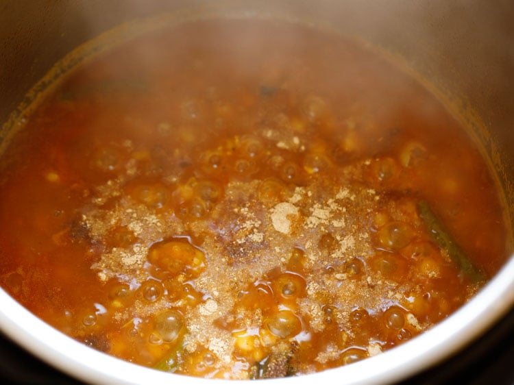 Adding Garam Masala Powder to Chana Masala in Instant Pot