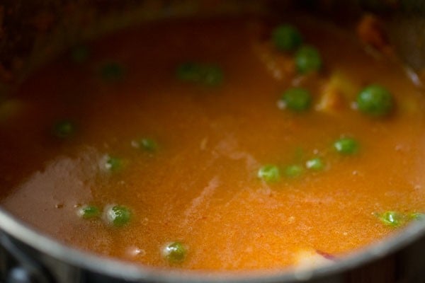 water added to pot for making aloo matar