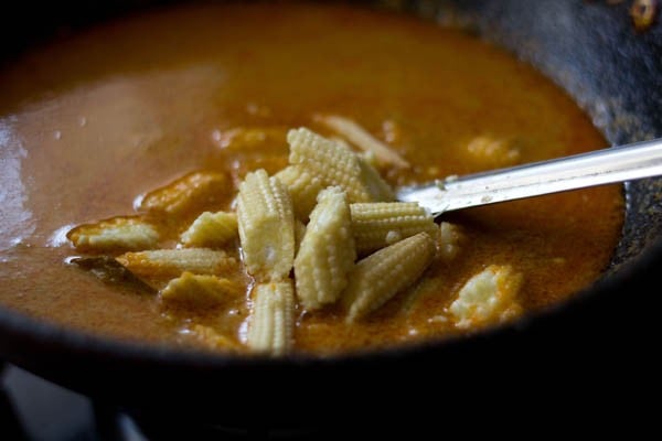 baby corn masala recipe, baby corn curry recipe, baby corn gravy recipe