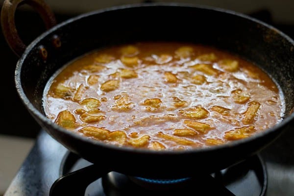 baby corn masala recipe, baby corn curry recipe, baby corn gravy recipe