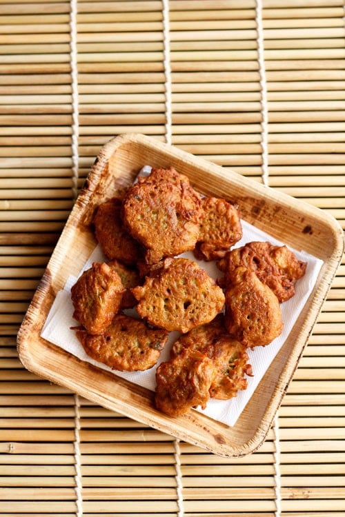 lauki pakora recipe, bottle gourd fritters