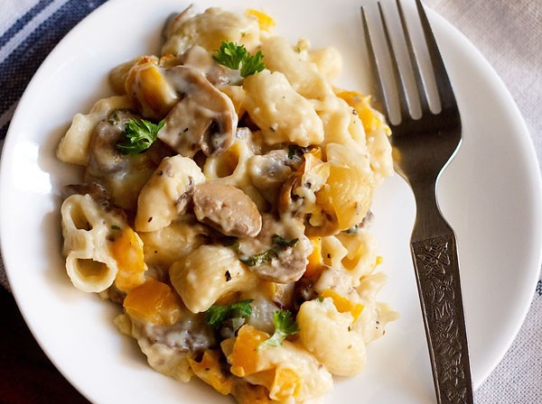 Mushroom Pasta (One Pot) » Dassana's Veg Recipes