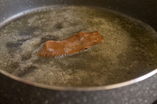 sautéing bay leaf in butter