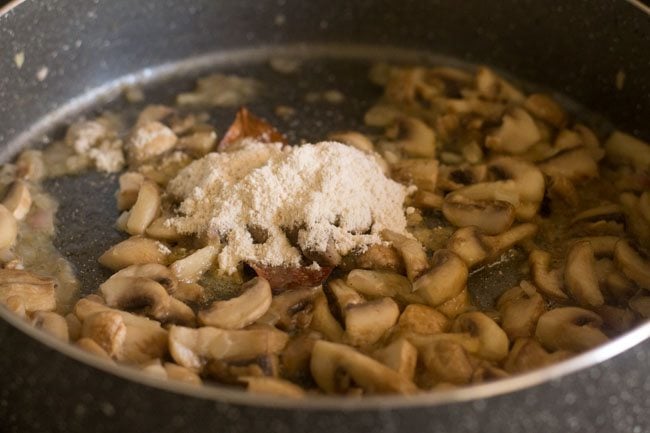 mound of flour on mushrooms