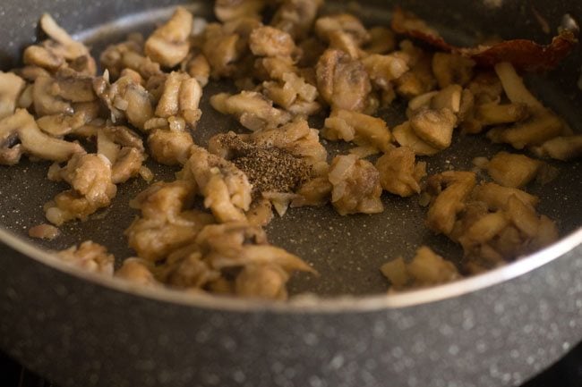 black pepper on mushrooms