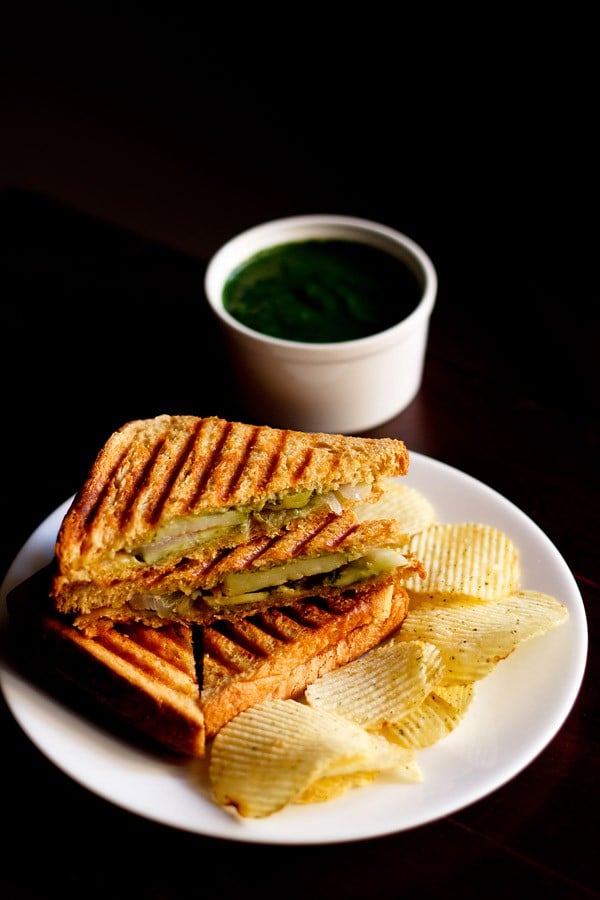 veg grilled sandwich