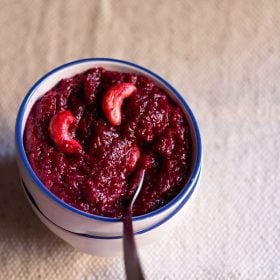 beetroot halwa served in a bowl