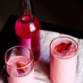 strawberry lassi recipe