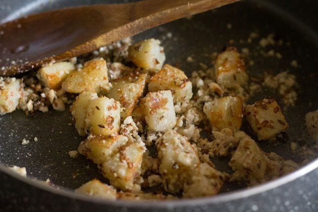 sauteing potatoes and peanuts