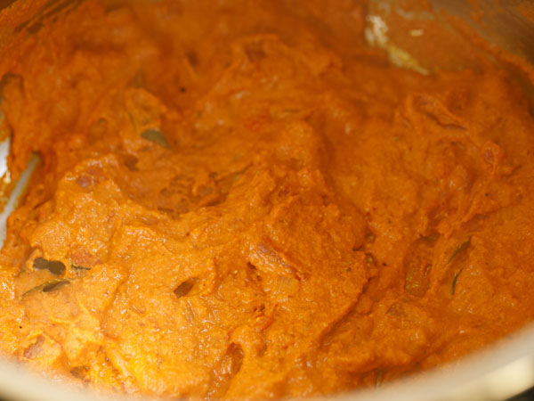 ground kurma paste mixed evenly