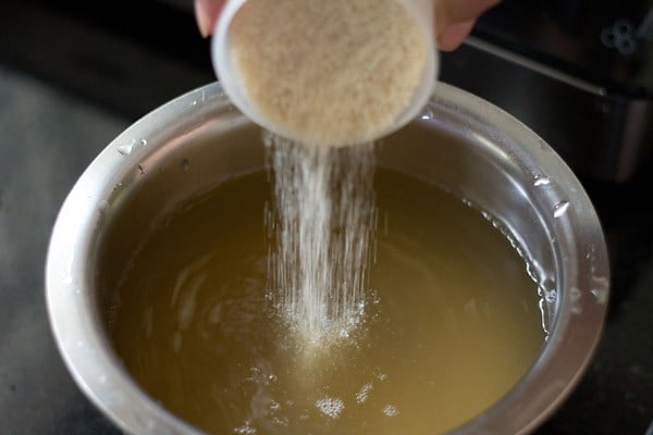 add sugar to khus extract