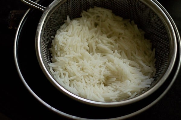 straining cooked falooda sev. 