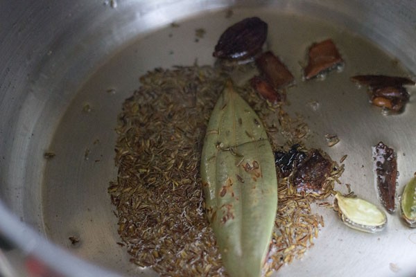 saute spices for kathal pulao