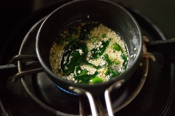 tempering for Gujarati khandvi recipe