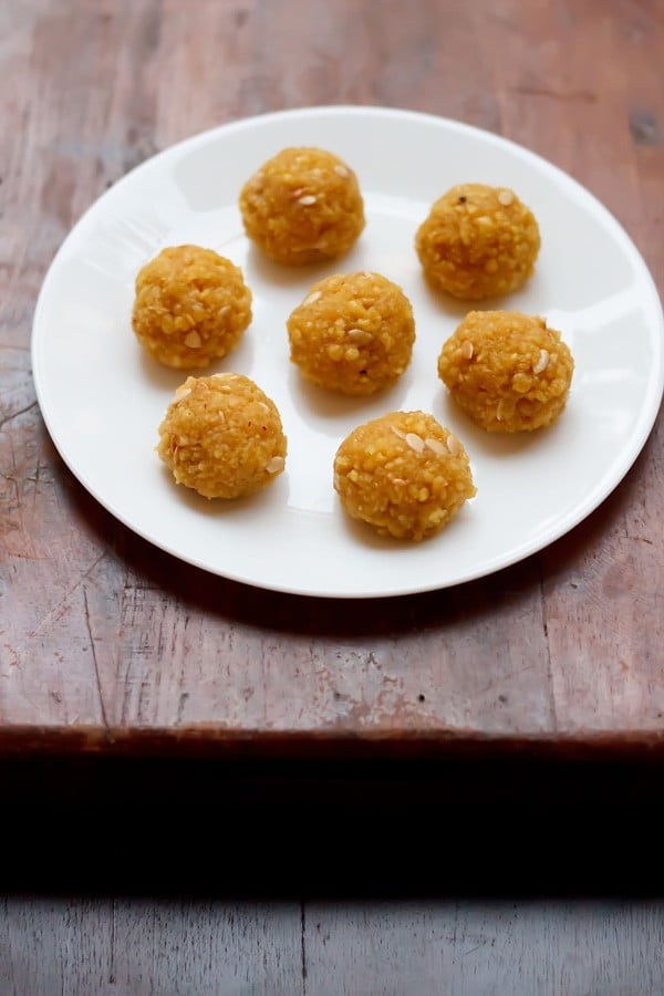 motichur laddu served on a white plate.